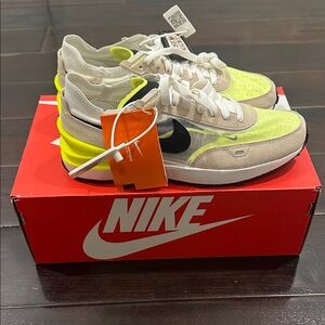 NEW Nike WAFFLE ONE Women’s Sneakers Summit White/Black-Rattan-Volt Size 8.5